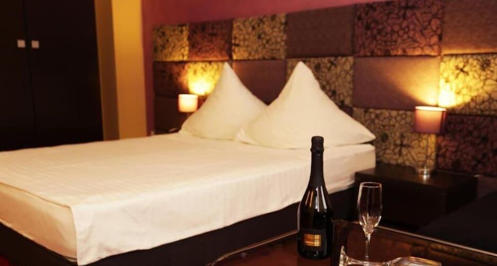 Hotel Perla Timișoara Zewnętrze zdjęcie