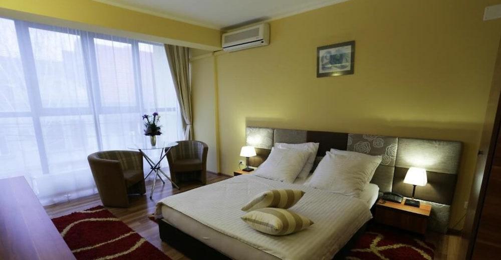 Hotel Perla Timișoara Zewnętrze zdjęcie
