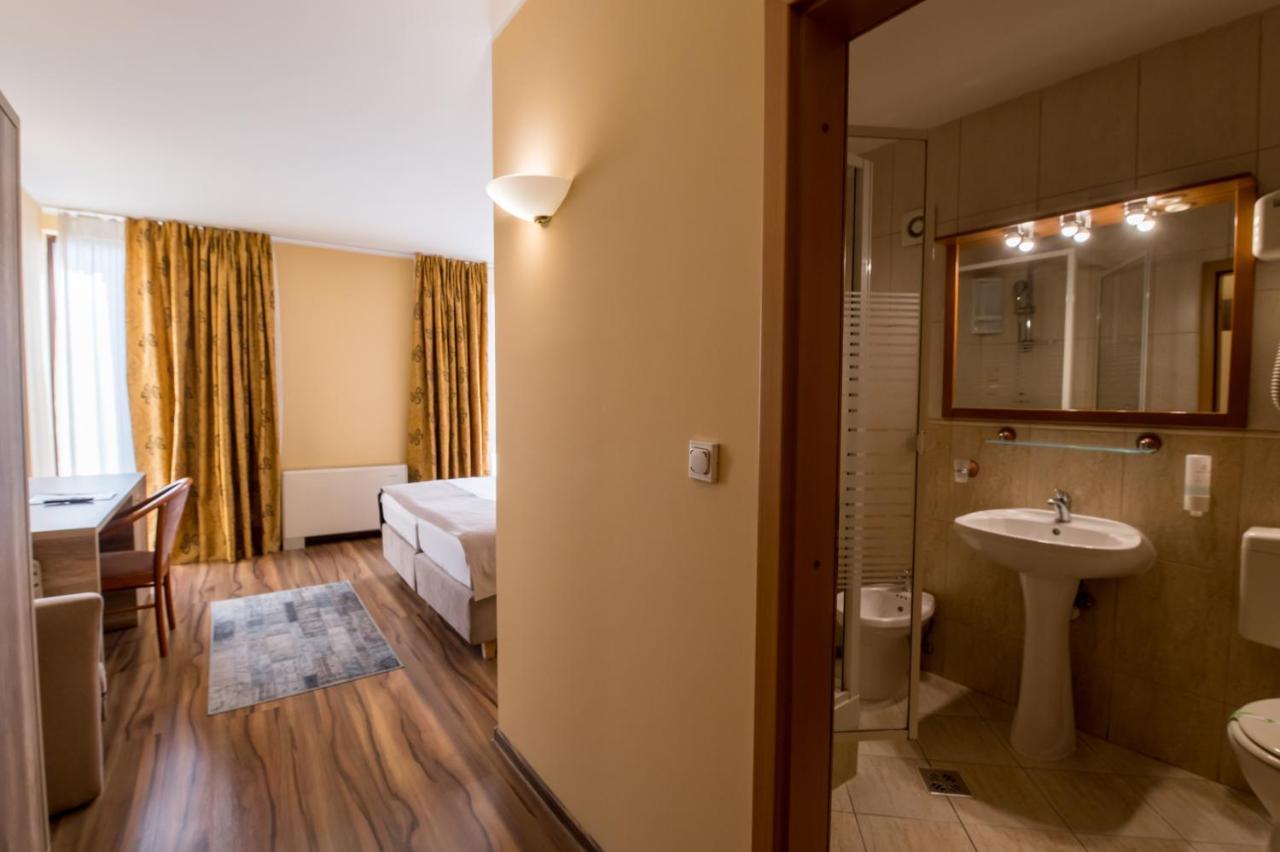 Hotel Perla Timișoara Zewnętrze zdjęcie